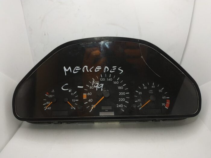 Cuadro de Instrumentos Mercedes clase C C180 C200 C220 1999