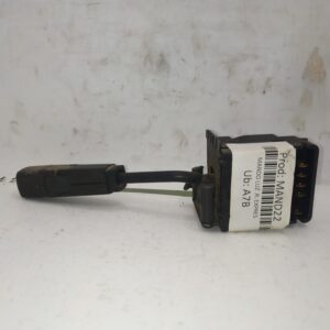 Palanca limpiaparabrisas Renault Express R9