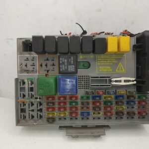 Caja fusibles y relés BSI Opel Astra G Zafira A