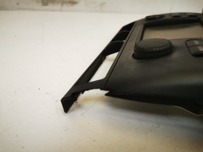 Consola central con pantalla multifunción y control climatizador Seat Ibiza