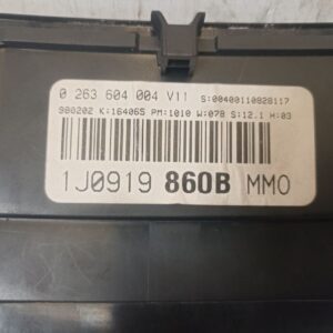 Cuadro de Instrumentos Volkswagen Golf IV/ Bora 2000