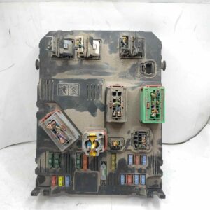 Caja Relés y fusibles BSI Citröen C2 C3