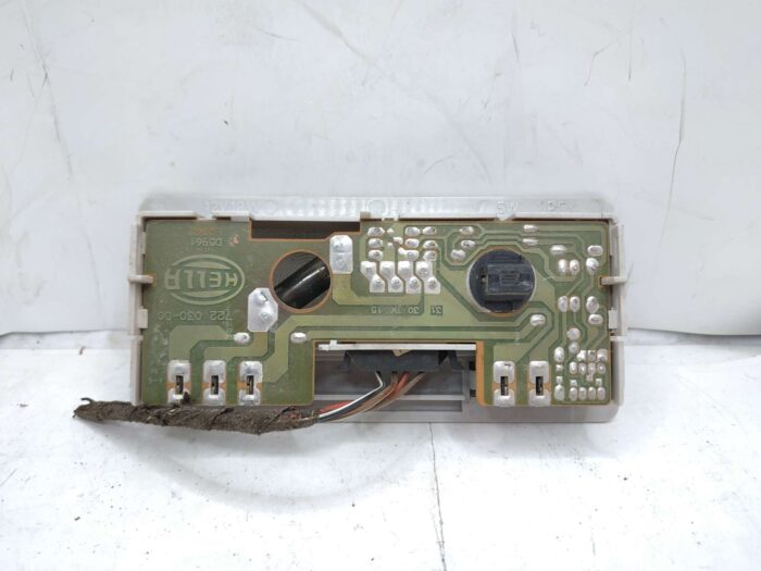 Luz interior Volkswagen Golf III Vento 1994