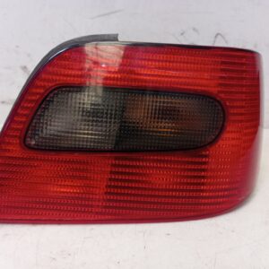 Piloto trasero derecho Citröen Xsara 2000 con portalámparas
