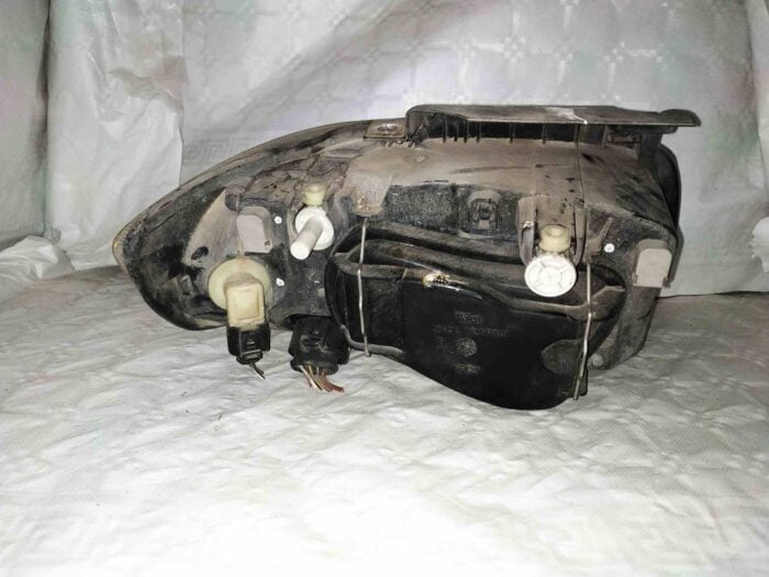Faro delantero izquierdo Seat Ibiza (6k1) Cordoba (6k2)