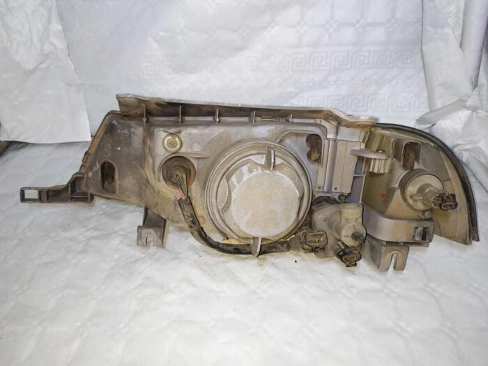 Faro delantero derecha Daewoo Nexia 1997 con piloto intermitente