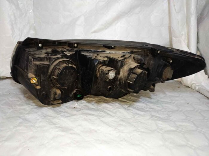 Faro delantero derecho Hyundai Santa Fe 2007