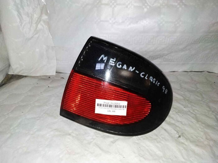 Piloto trasero derecho Renault Megane Classic 1998 con portalámparas