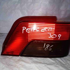 Piloto trasero derecho Peugeot 309 1986 con portalámparas