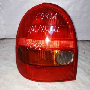 Piloto trasero izquierdo Opel Corsa B 2002 con portalámparas