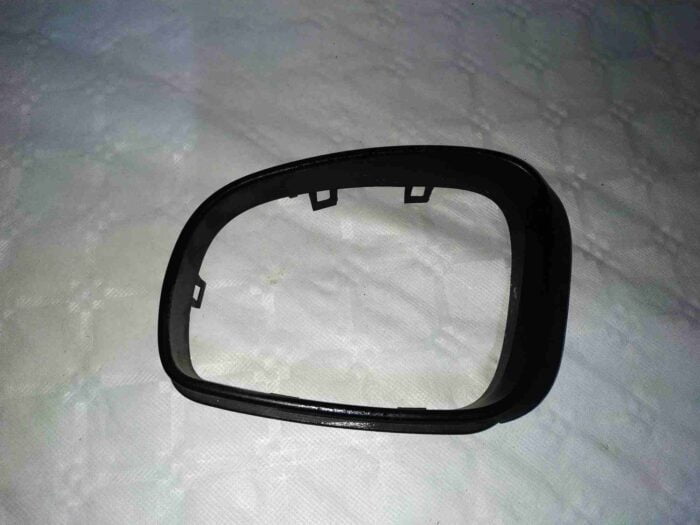 Carcasa interior retrovisor izquierdo Skoda Fabia II 2007 negro