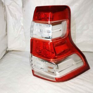 Piloto trasero derecho Toyota Land Cruiser (J15)