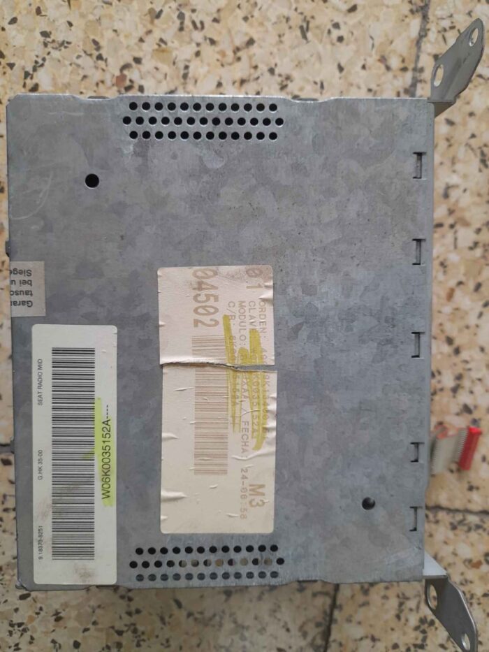 Radio cassete Seat Ibiza 2000