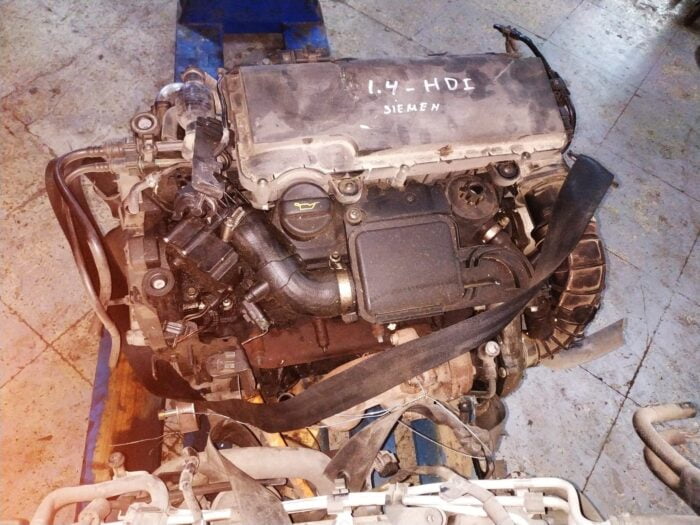 Motor completo Peugeot 206 1.4 HDI tipo 8HX 1998