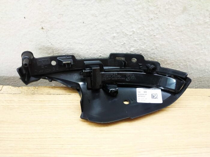 Tapa retrovisor derecho con intermitente led Renault Megane IV