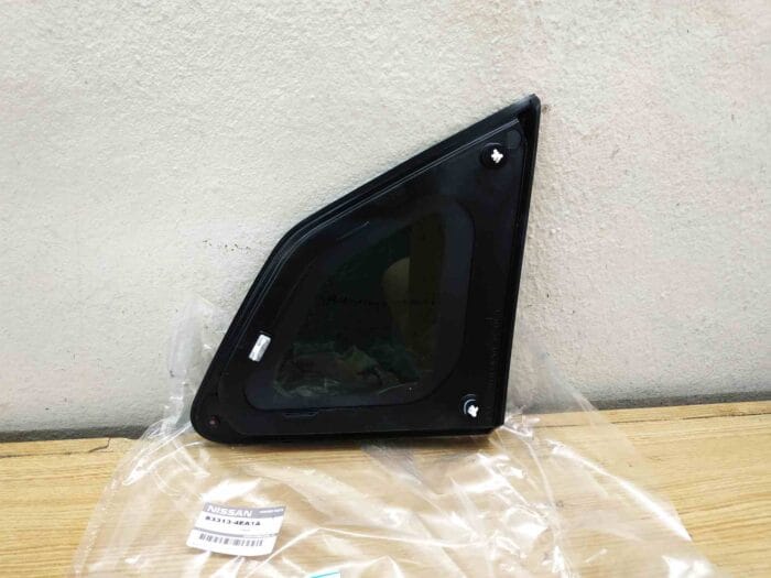 Ventana custodia trasera izquierda Nissan Qashqai J11