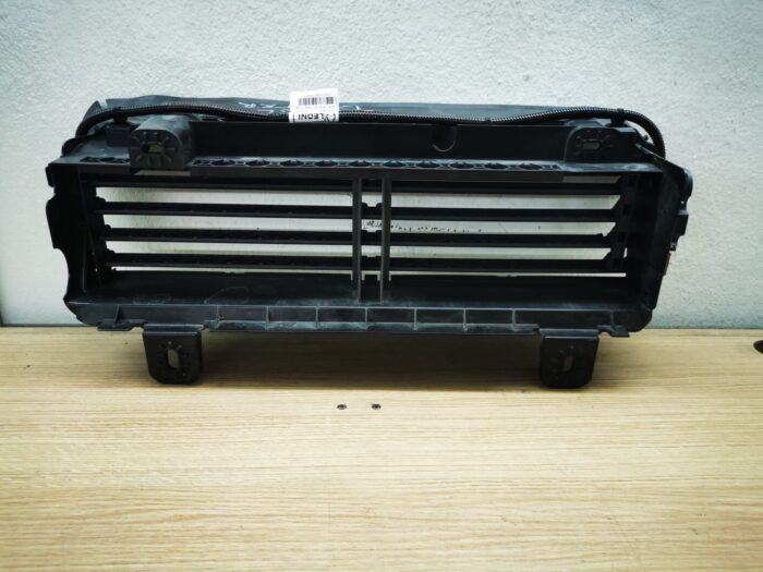 Deflector de aire radiador de refrigeración Dacia Duster 2019