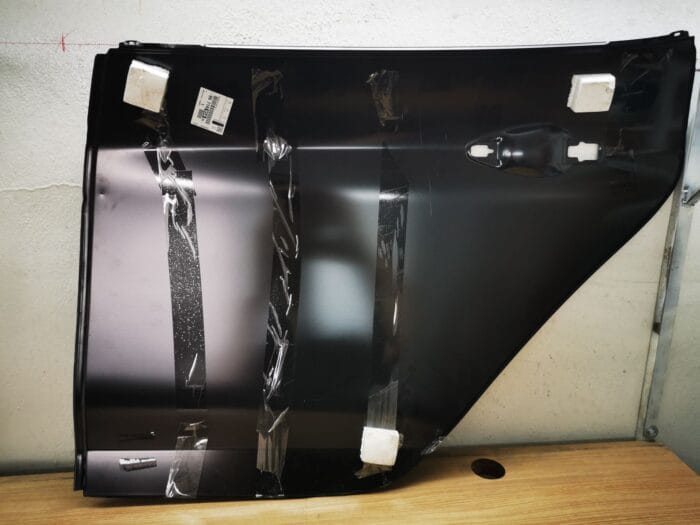 Panel imprimado puerta trasera derecha PSA Peugeot 208