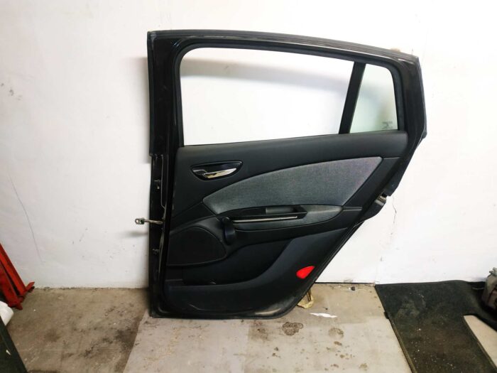 Puerta trasera derecha Fiat Bravo