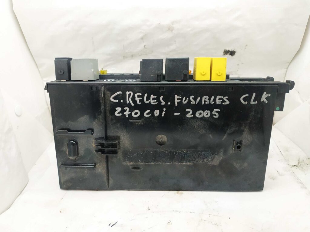 Caja relés Mercedes Benz CLK W203 Clase C