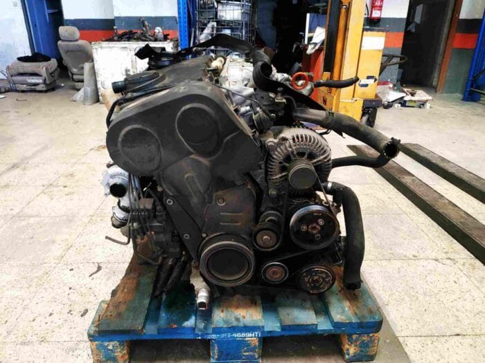 Motor completo Audi A6 (4F2) 2008 BRE 2.0 diésel 140CV