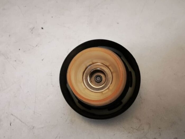 Tapón combustible Hyundai Accent 94-00
