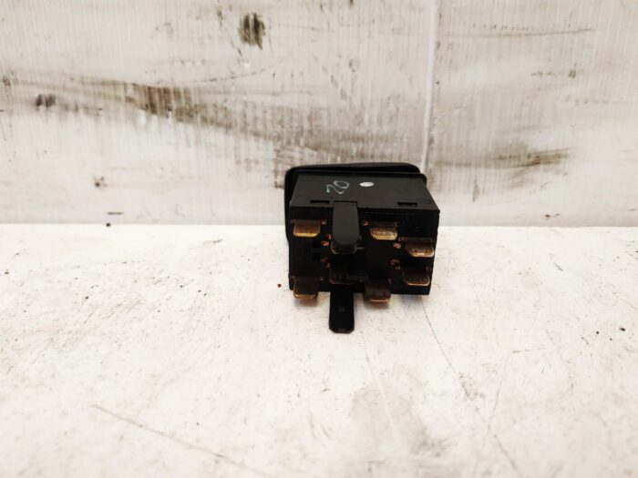 Botón emergencia VW Polo (6N1)