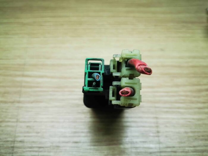 Relé sistema anti empañado Nissan Varios Modelos