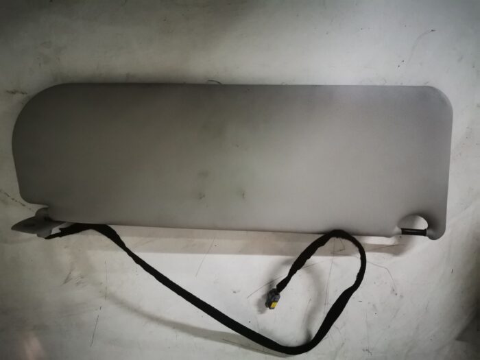 Parasol izquierdo Fiat con cable y conector