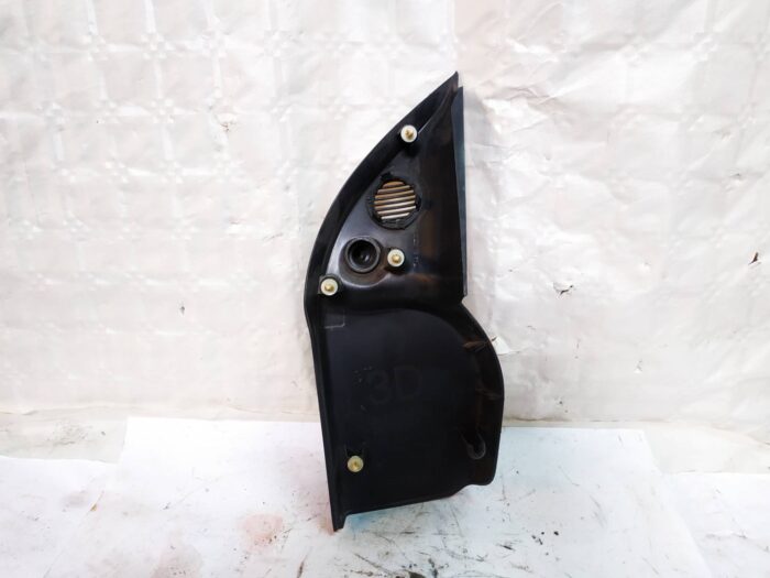 Embellecedor interior puerta derecha Opel Corsa C