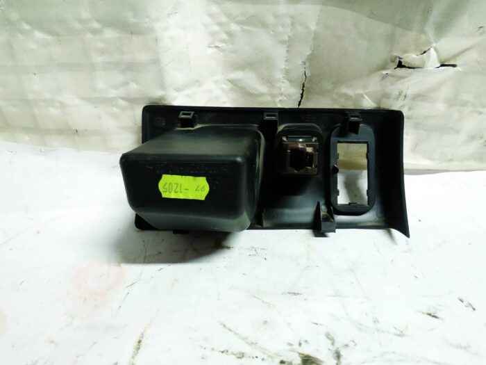 Embellecedor salpicadero Peugeot 206 con bombín airbag