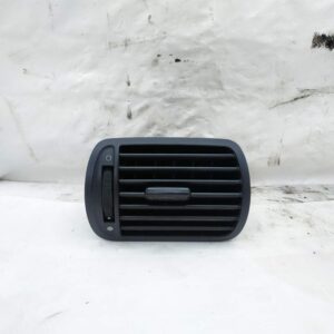 Difusor aire izquierdo Seat León (1M)