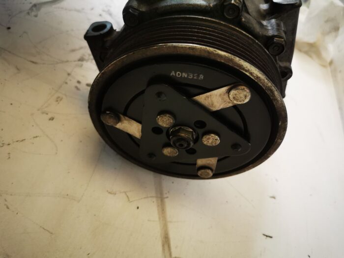 Compresor A /C Peugeot 407 2.0 hdi