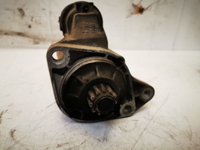 Motor de arranque VW Golf Seat León grupo VAG Valeo