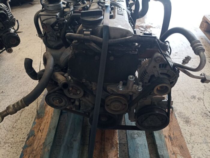 Motor completo Nissan Micra K11 gasolina 1.0 I 16V 54CV 1999
