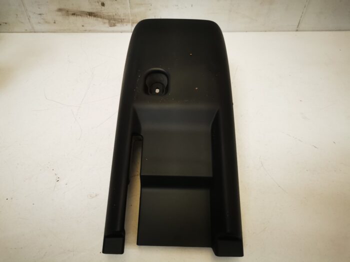 Moldura inferior columna dirección Volkswagen Passat B6