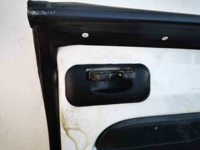 Puerta trasera izquierda Citroën Berlingo blanca