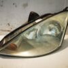 Faro delantero izquierdo Ford Focus 2004 con portalámparas