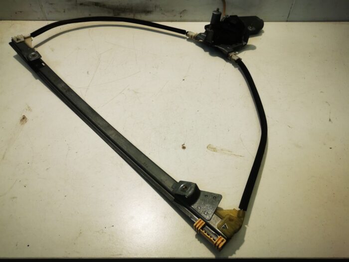 Elevalunas eléctrico con motor delantero derecho Renault Scenic I Clio II