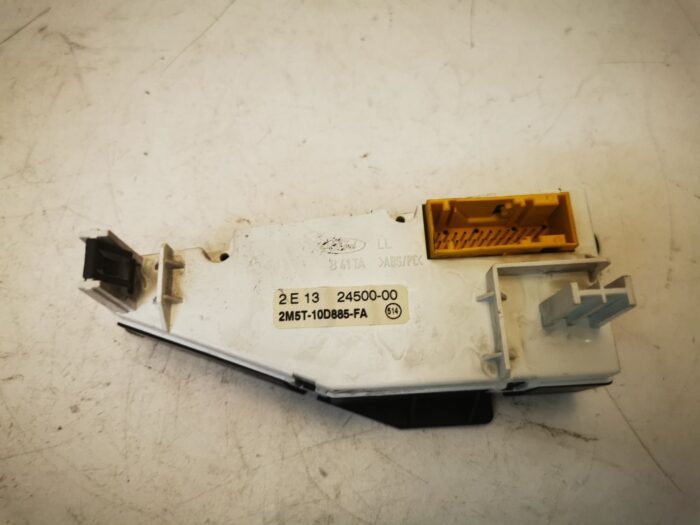 Reloj digital Ford Focus I