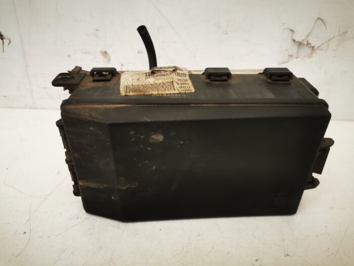 Caja fusibles Ford Focus I gasolina