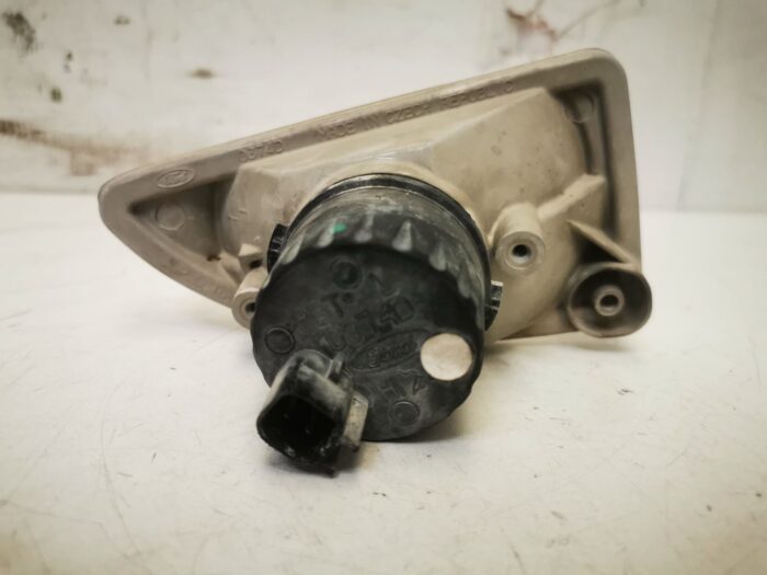 Faro antiniebla delantero izquierdo Ford Focus I 99 con portalámparas sin soporte