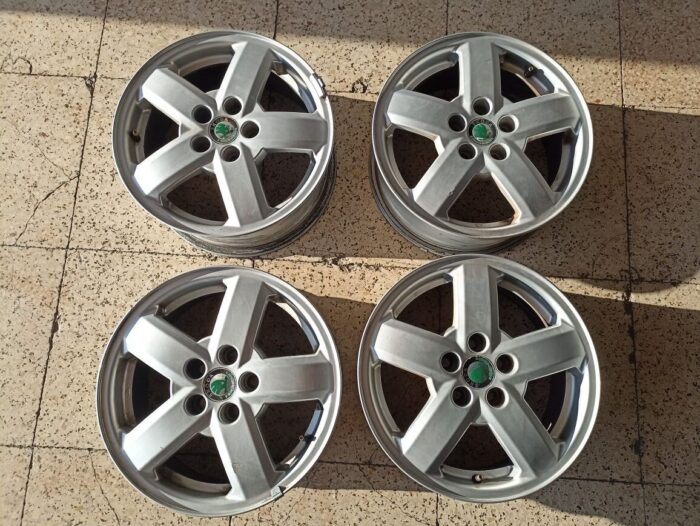 Llanta aluminio R15 Skoda 5 tornillos
