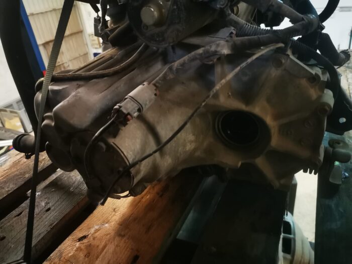 Caja de cambios Nissan Micra K11 gasolina 1.0 I 16V 54CV 1999