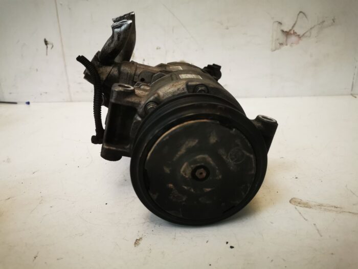 Compresor aacc Audi A6 2.0 TDI BRE