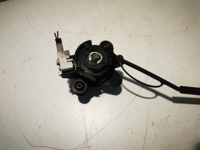 Cerradura maletero BMW serie 3 E46