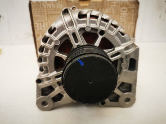 Alternador Renault Clio IV 1.5DCI nuevo original