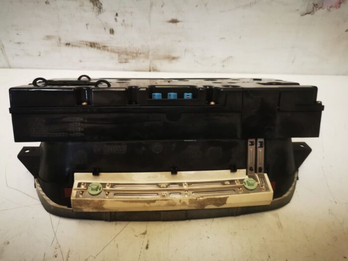 Cuadro de instrumentos Seat Ibiza II 6K