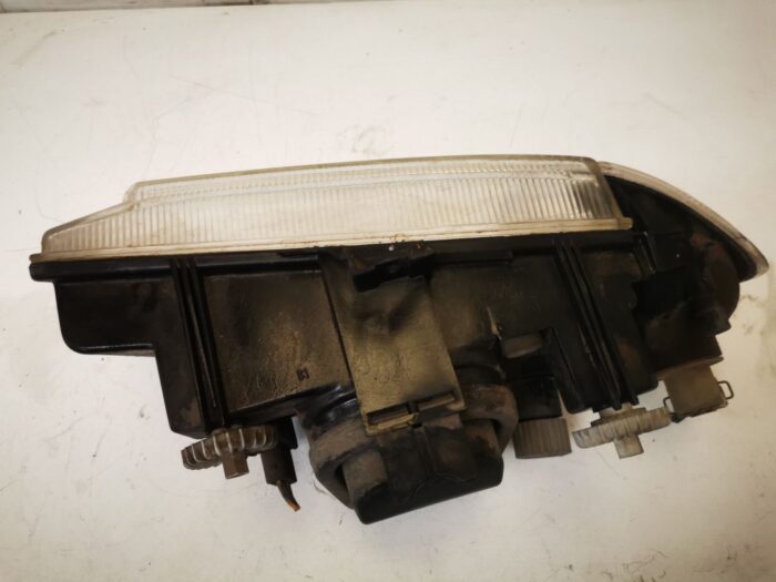 Faro delantero derecho Seat Ibiza II 6K Córdoba con intermitente y portalámparas