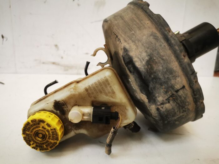 Servofreno Seat Ibiza III 6L con bomba y depósito